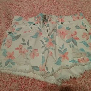 Floral High-waisted Shorts